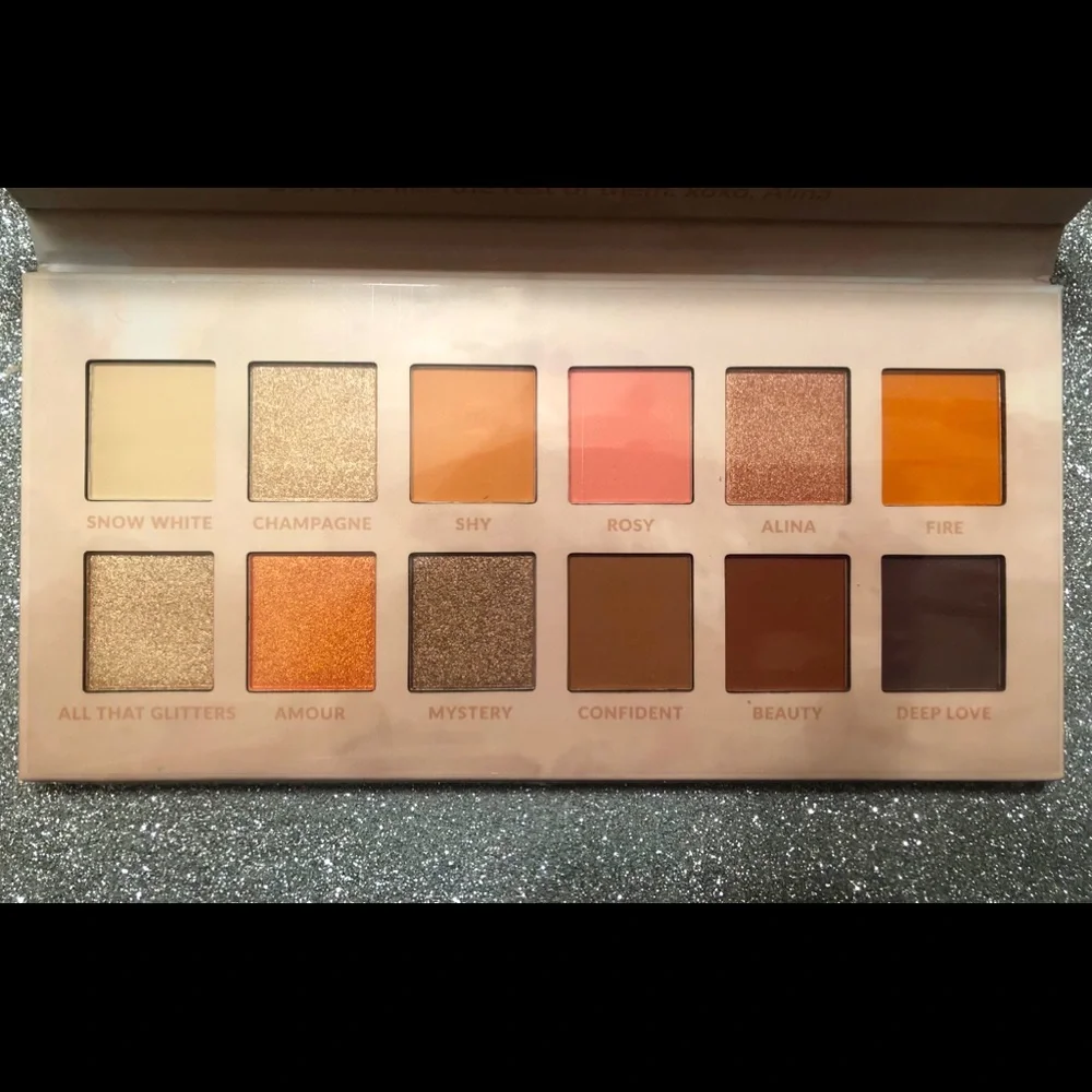 BN! BH BFF Better Together 12 Color Eyeshadow 🎨